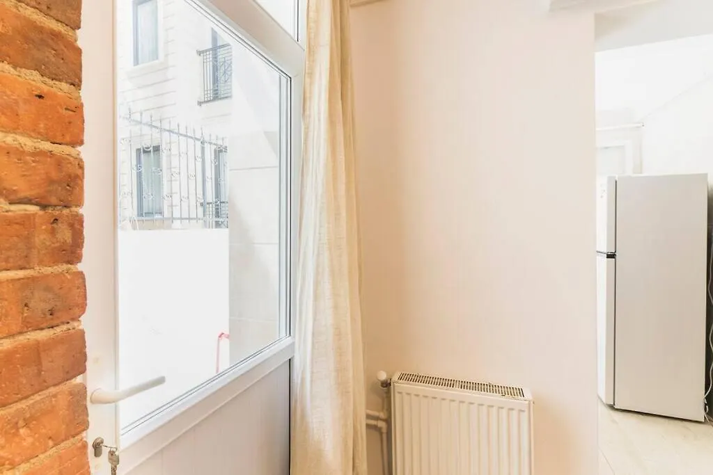 شقة Beautiful 2Br House W/Ac 400Meters Taksim Square اسطنبول