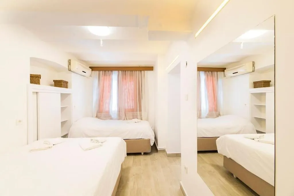 Beautiful 2Br House W/Ac 400Meters Taksim Square Apartment Istanbul 0*,  Turkey